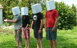 TI [Zolt�n visszat�r] (munkabemutat�, 2011)